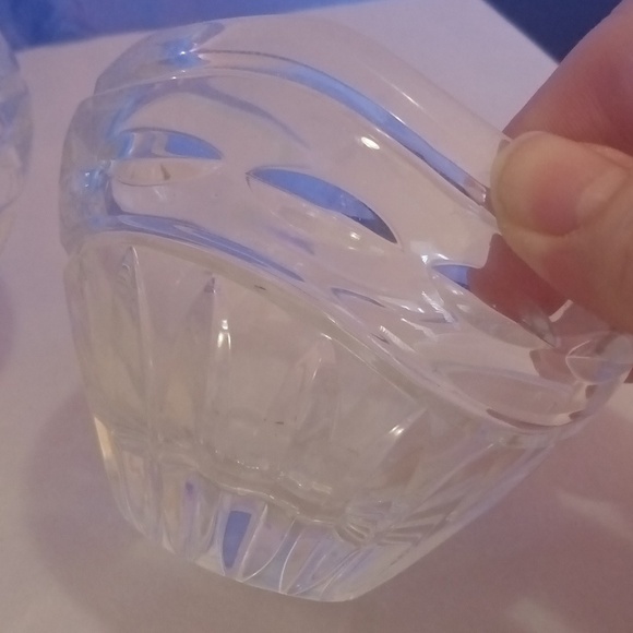 EUC Pair of candle holders for votives or tealights, wavy edge, cut glass design - Picture 2 of 7